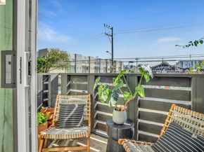 2229 Myrtle ST, Oakland CA 94607