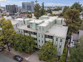 199 Montecito Ave 105, Oakland CA 94610