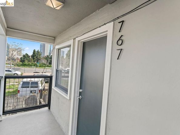 769 17th St, Oakland CA 94612
