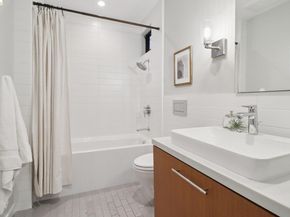 6356 Broadway Ter, Oakland CA 94618