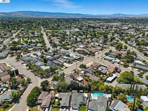 772 Mcleod St, Livermore CA 94550