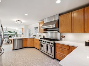 3226 Fairview Ave, Alameda CA 94501