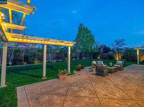 2000 Sorrelwood Ct, San Ramon CA 94582