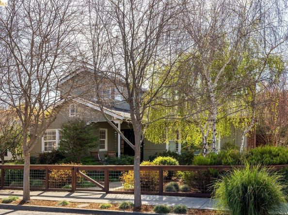 409 Pershing Dr, San Leandro CA 94577