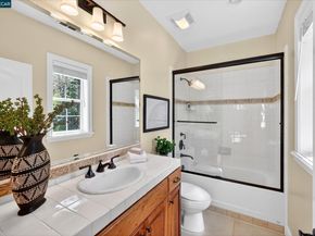 3 Brooktree Dr, Danville CA 94506