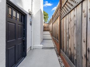 5146 Camden St, Oakland CA 94619