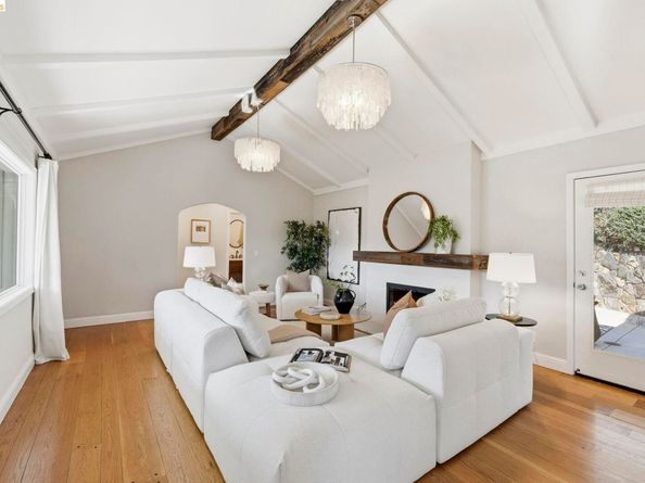 5701 Snake Rd, Oakland CA 94611