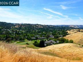2017 Oakmont Way 2, Walnut Creek CA 94595