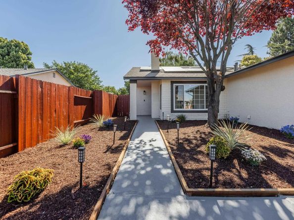 766 Joyce St, Livermore CA 94550