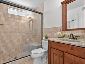 1 Vista Del Moraga, Orinda CA 94563