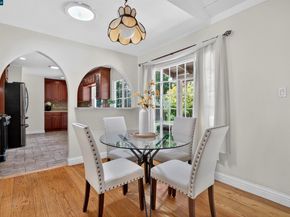1 Vista Del Moraga, Orinda CA 94563