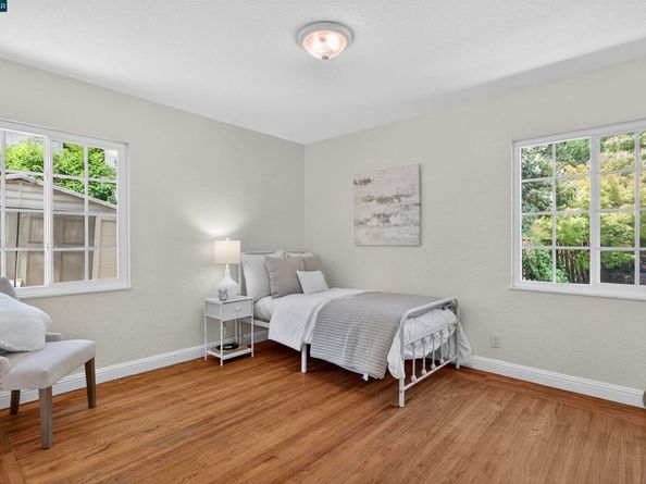 1 Vista Del Moraga, Orinda CA 94563