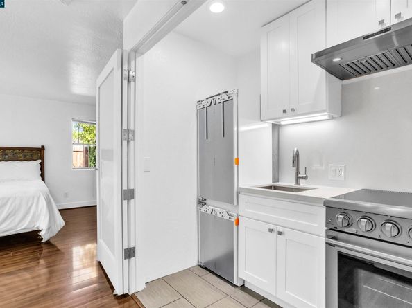 948 Jones Ave, Pinole CA 94564