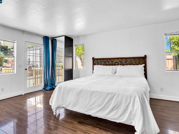 948 Jones Ave, Pinole CA 94564