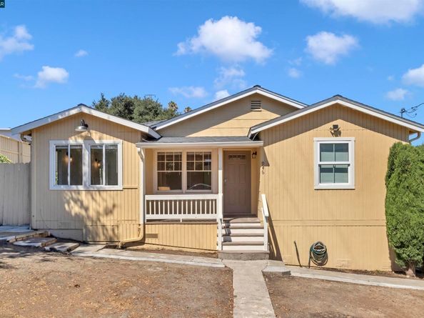 948 Jones Ave, Pinole CA 94564