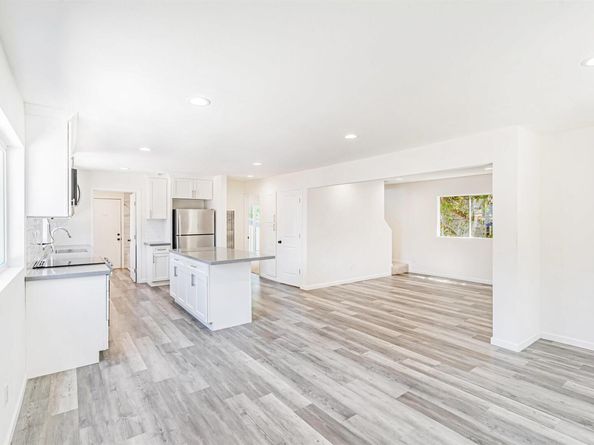 24576 Oneil Ave, Hayward CA 94544