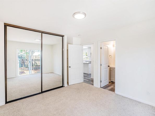 24576 Oneil Ave, Hayward CA 94544