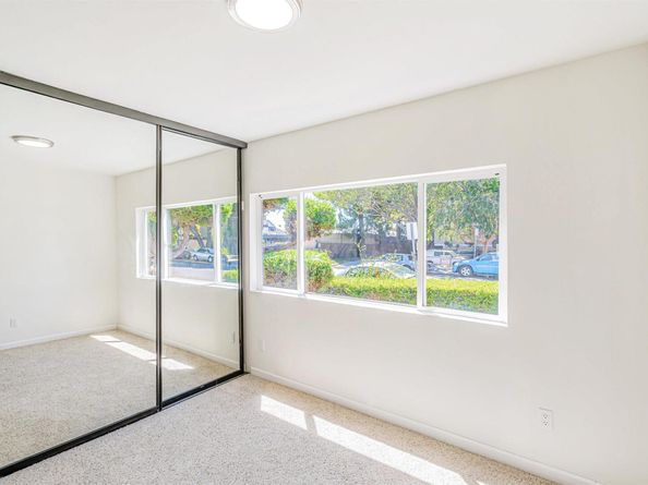 24576 Oneil Ave, Hayward CA 94544