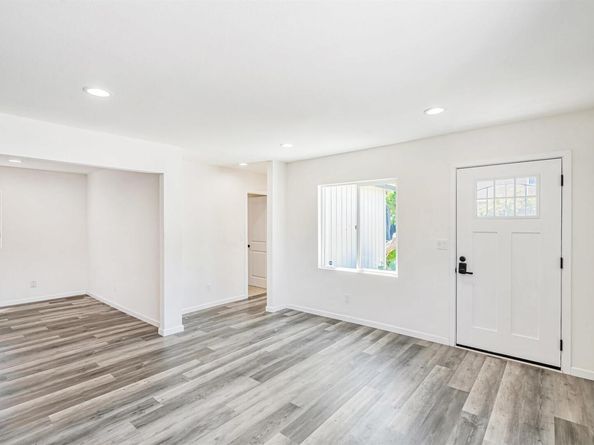 24576 Oneil Ave, Hayward CA 94544