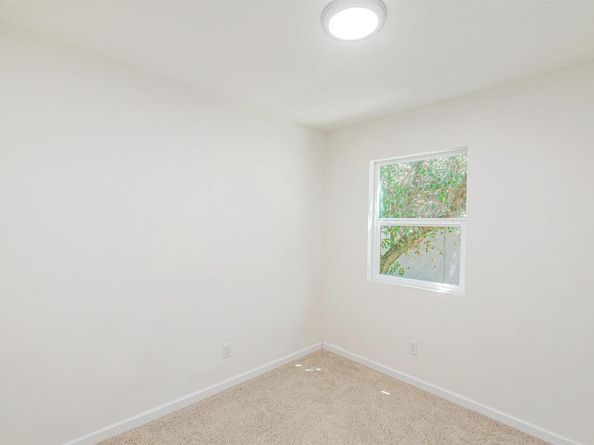 24576 Oneil Ave, Hayward CA 94544