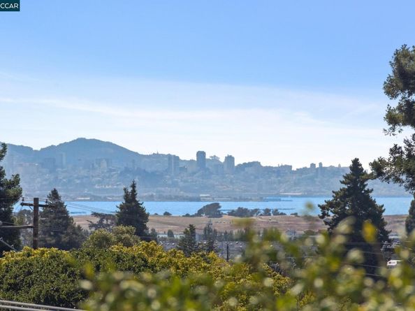 545 Colusa Ave, Berkeley CA 94707