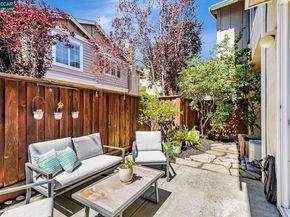 10630 Roys Hill Ln, Dublin CA 94568