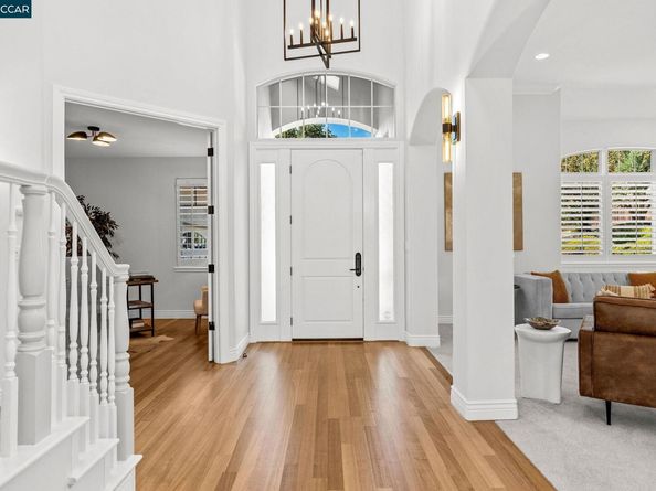 21 Monte Crest Ct., Walnut Creek CA 94595