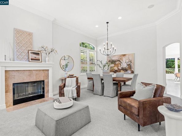 21 Monte Crest Ct., Walnut Creek CA 94595