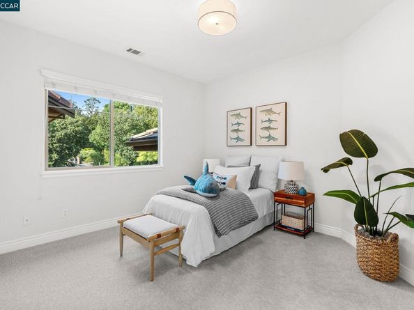 21 Monte Crest Ct., Walnut Creek CA 94595
