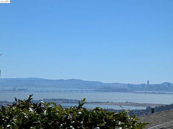 61 Cowper Ave, Kensington CA 94707