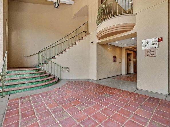 49002 Cinnamon Fern Cmn 311, Fremont CA 94539