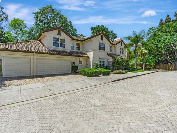 135 Cara Ct, Walnut Creek CA 94596