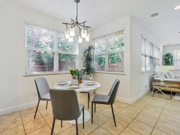 135 Cara Ct, Walnut Creek CA 94596
