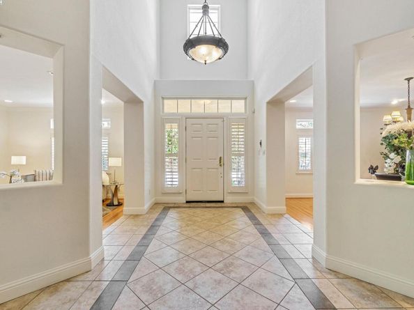 135 Cara Ct, Walnut Creek CA 94596