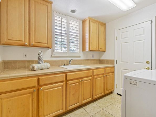135 Cara Ct, Walnut Creek CA 94596