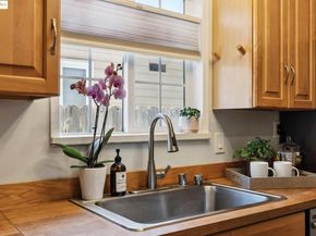 1865 Overhill Rd, Concord CA 94520