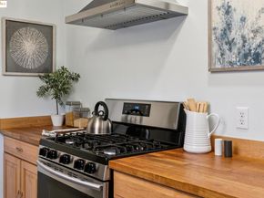 1865 Overhill Rd, Concord CA 94520