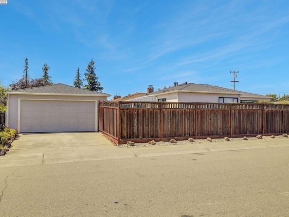20009 Catalina Dr, Castro Valley CA 94546