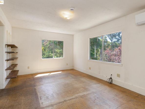 6022 Merriewood Dr, Oakland CA 94611
