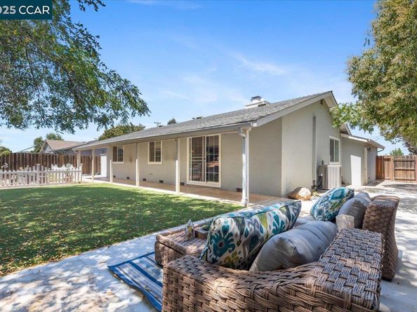 5555 Alabama Dr, Concord CA 94521
