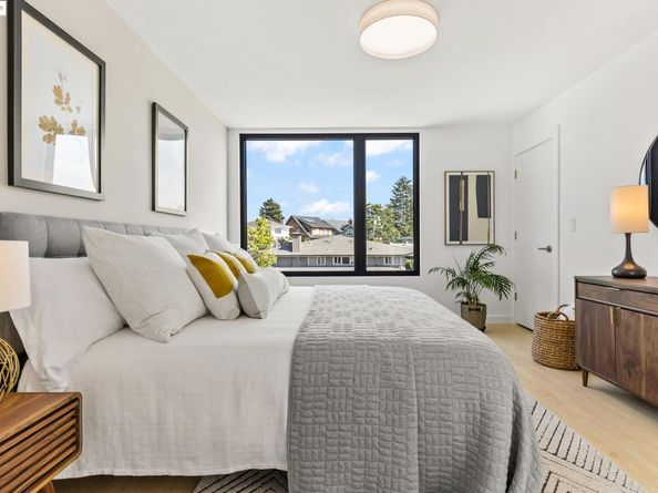 1235 Hampel St., Oakland CA 94602