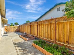5965 Moores Ave, Newark CA 94560