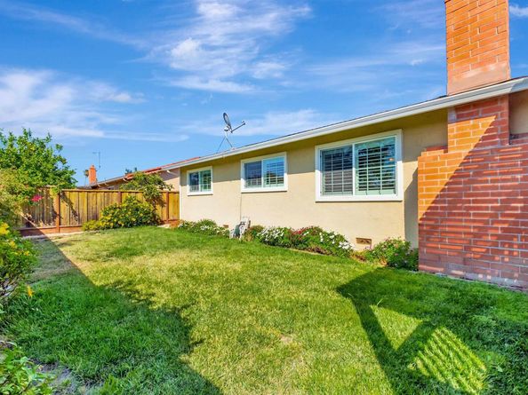 5965 Moores Ave, Newark CA 94560
