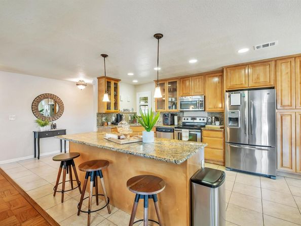 5965 Moores Ave, Newark CA 94560
