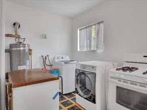 1071 59Th St, Oakland CA 94608