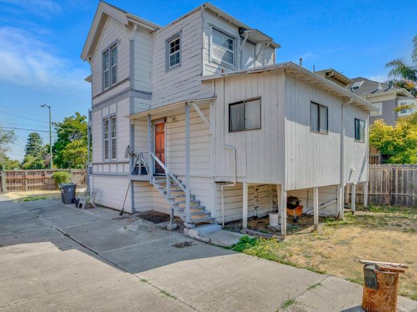 1071 59Th St, Oakland CA 94608