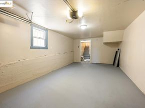5344 Walnut St, Oakland CA 94619