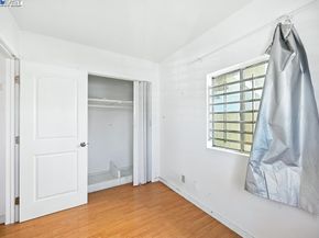 3229 Star Ave, Oakland CA 94619
