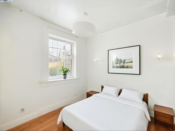 3229 Star Ave, Oakland CA 94619