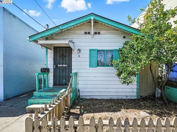3229 Star Ave